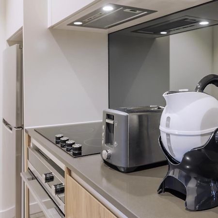 Quest Burwood East Aparthotel Екстериор снимка