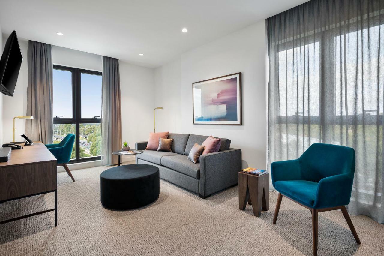 Quest Burwood East Aparthotel Екстериор снимка