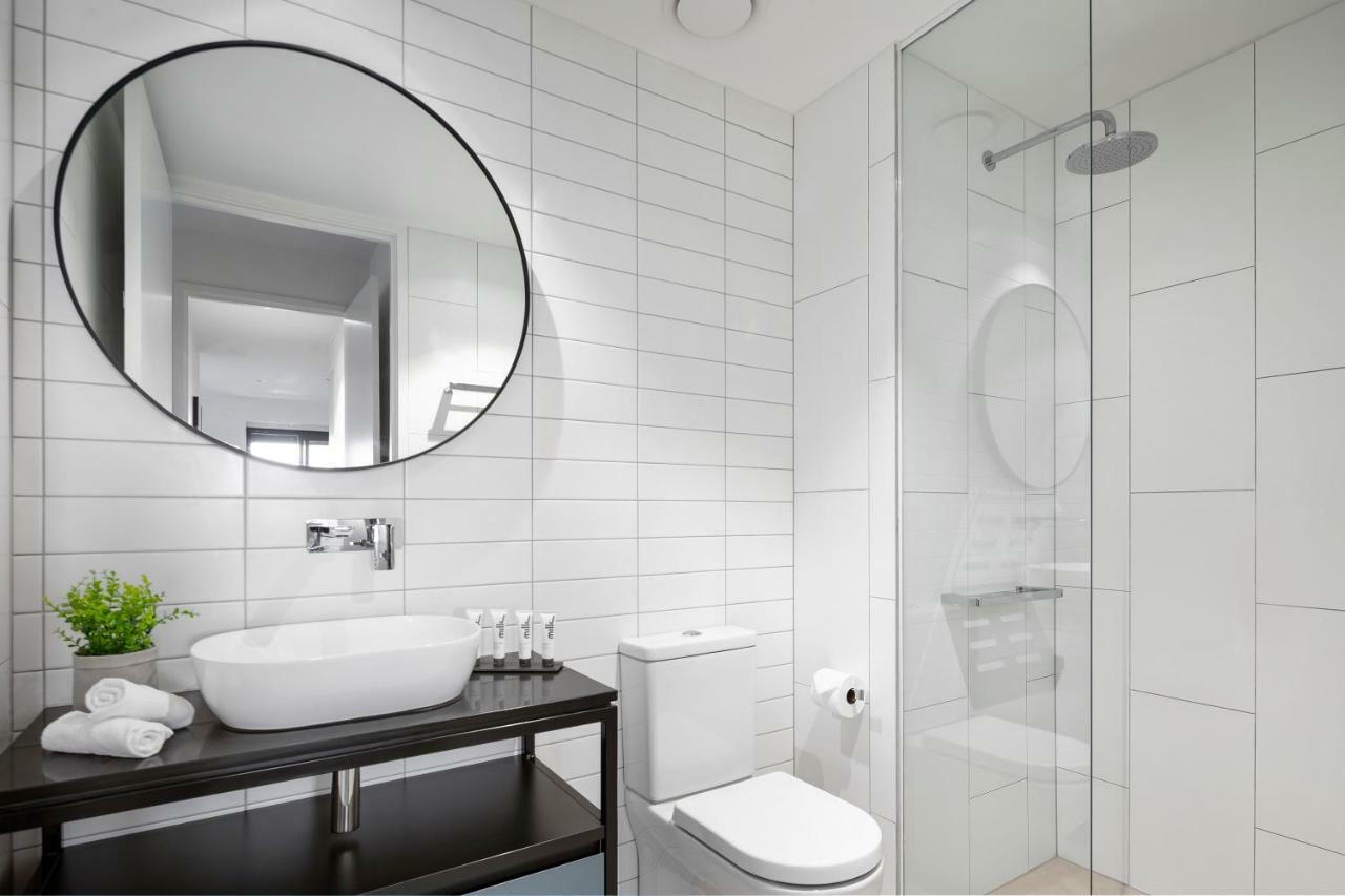 Quest Burwood East Aparthotel Екстериор снимка